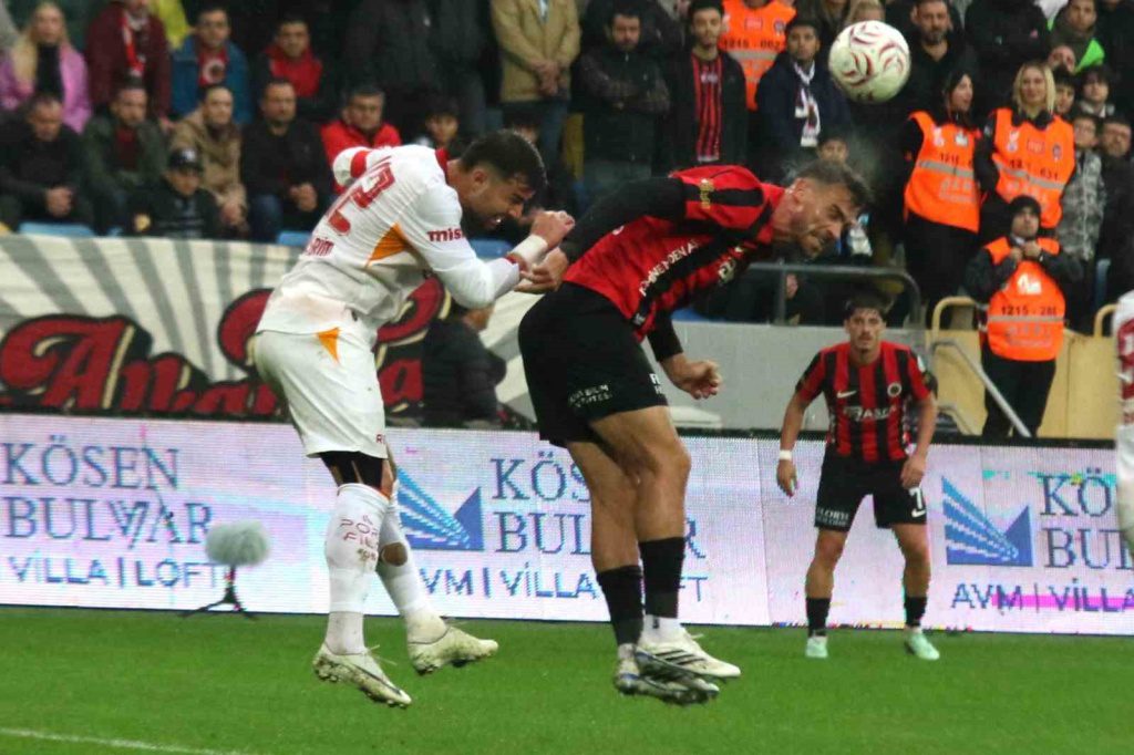 TRENDYOL SÜPER LİG'İN 8. HAFTASINDA GENÇLERBİRLİĞİ, GALATASARAY'I AĞIRLIYOR. MÜSABAKANIN İLK YARISI 0-0'LIK BERABERLİKLE TAMA…