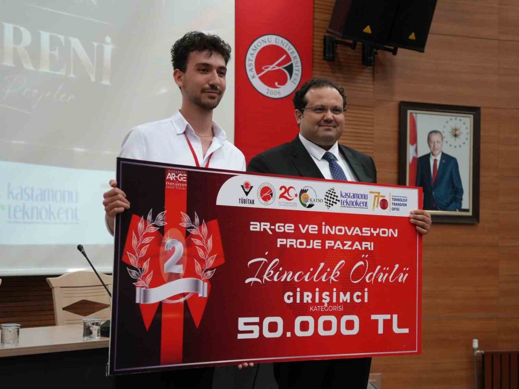 KASTAMONU ÜNİVERSİTESİ TARAFINDAN ÜÇ KATEGORİDE DÜZENLENEN PROJE PAZARINDA, TÜRKİYE’NİN ÇEŞİTLİ İLLERİNDEN ÇOK SAYIDA PROJE Y…
